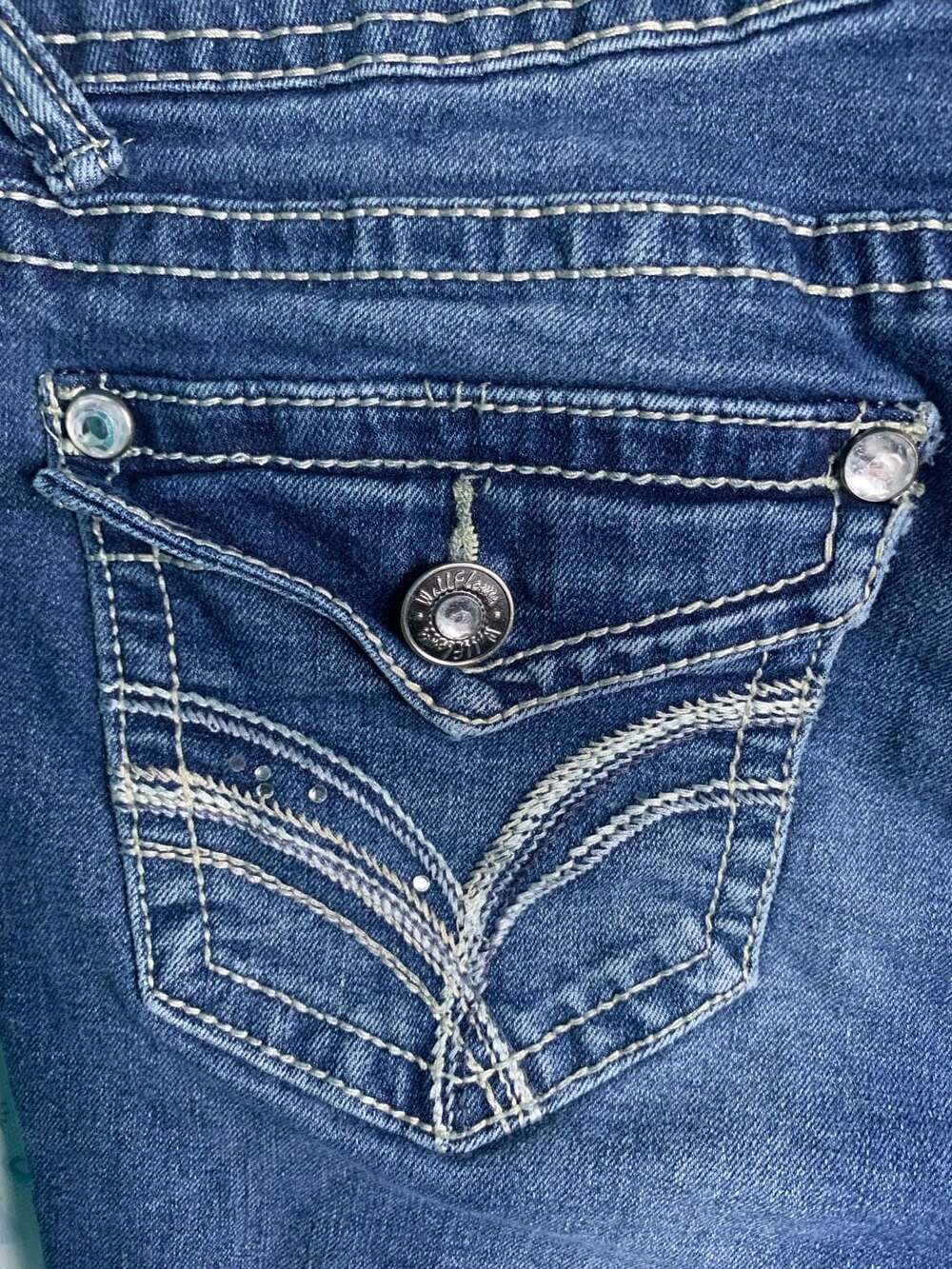WallFlower Jeans WFM14082B Size 5 Blue Denim Bling Flap Pocket Flared Bootcut
